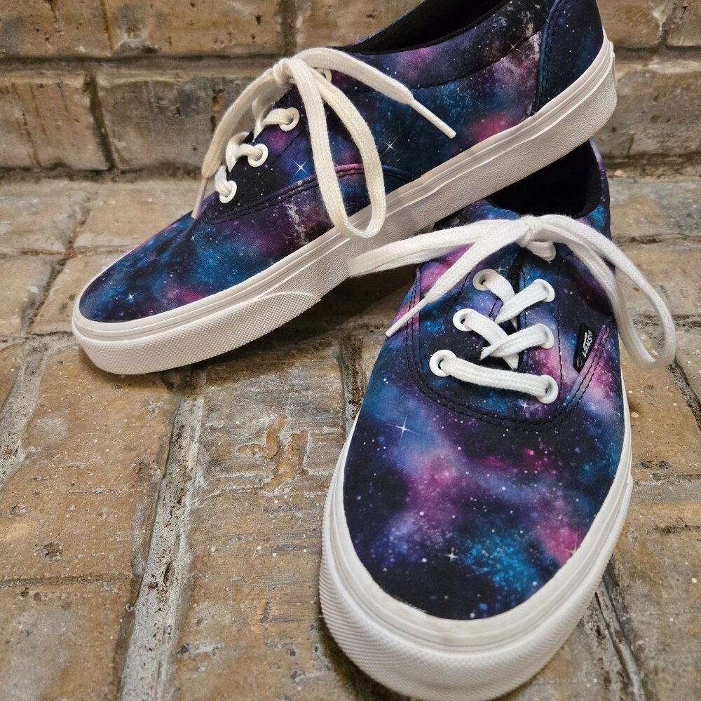Vans Galaxy low tops womens 9